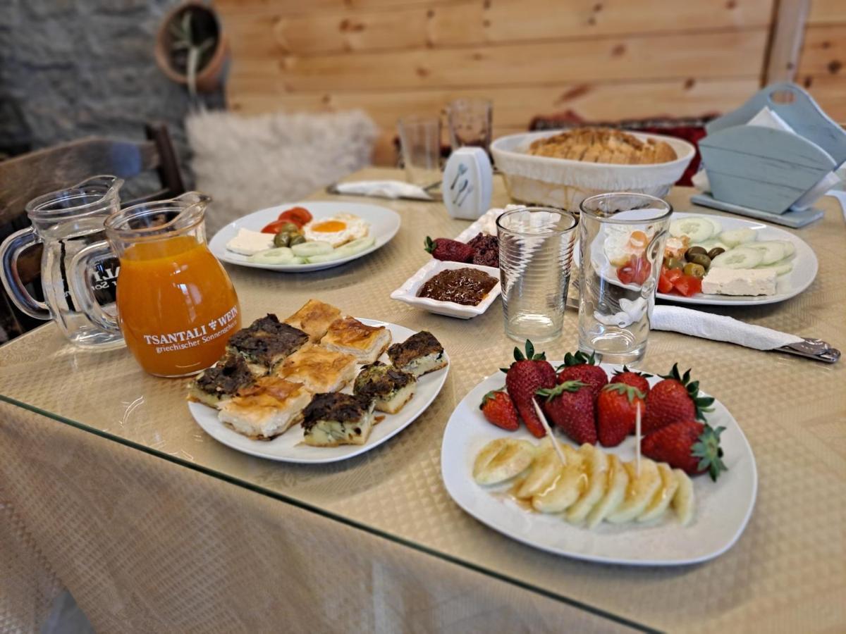 "Villa 70" Guesthouse Gjirokaster Luaran gambar