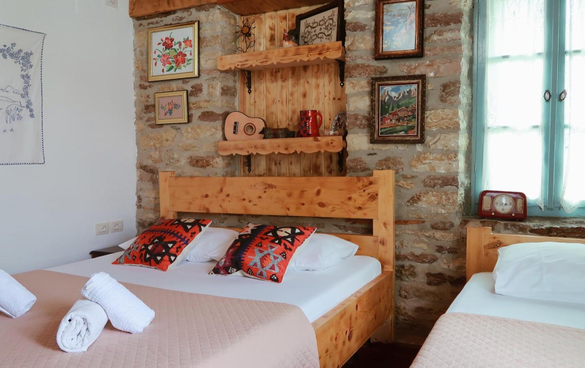 "Villa 70" Guesthouse Gjirokaster Luaran gambar
