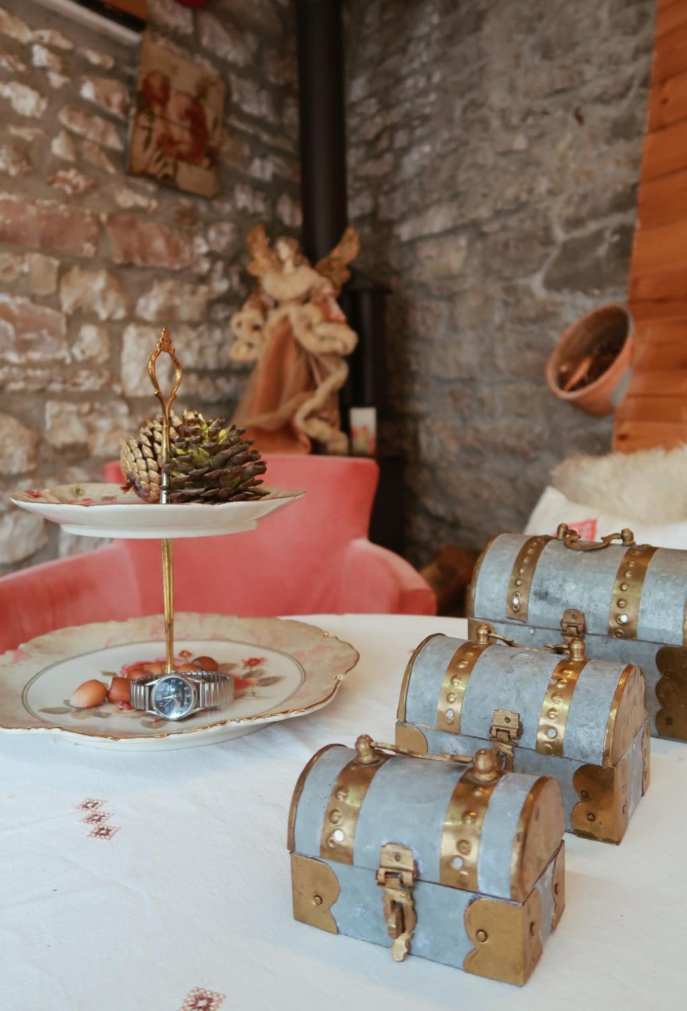 "Villa 70" Guesthouse Gjirokaster Luaran gambar