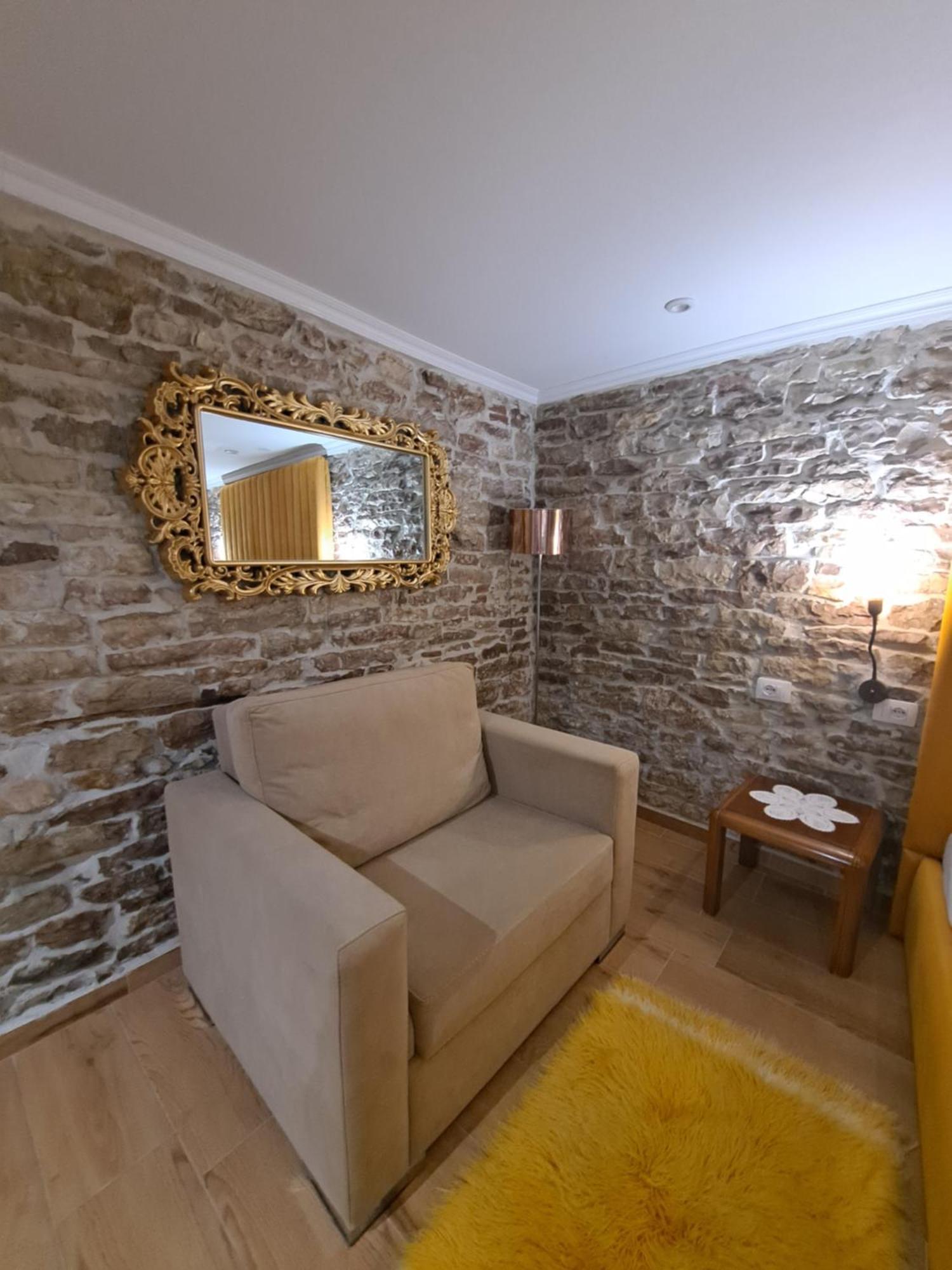 "Villa 70" Guesthouse Gjirokaster Luaran gambar